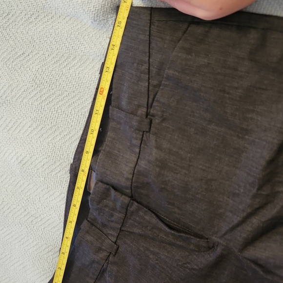 Ann Taylor Signature Dark Blue Shorts - Picture 2 of 6